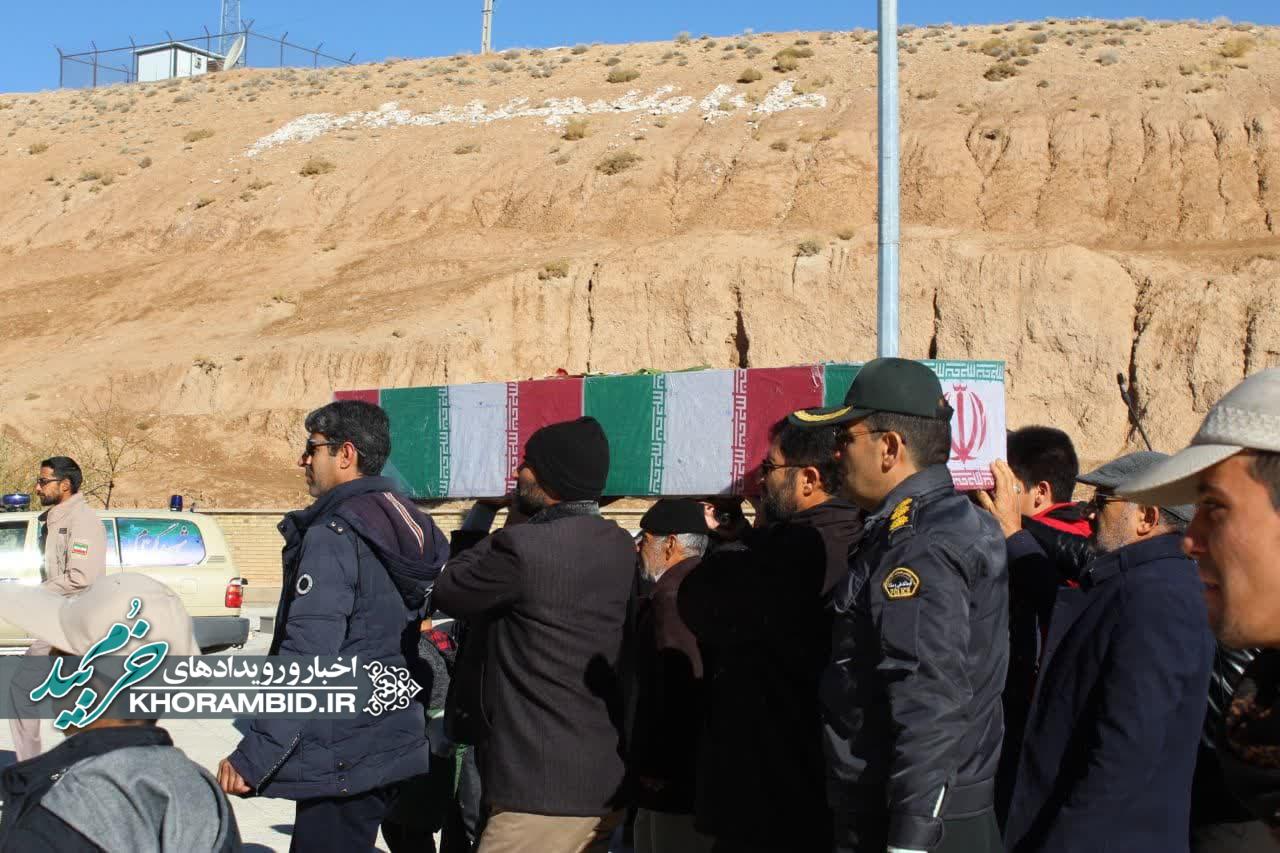 مراسم استقبال از پیکر مطهر شهید گمنام در روستای شهید پرور شهید آباد